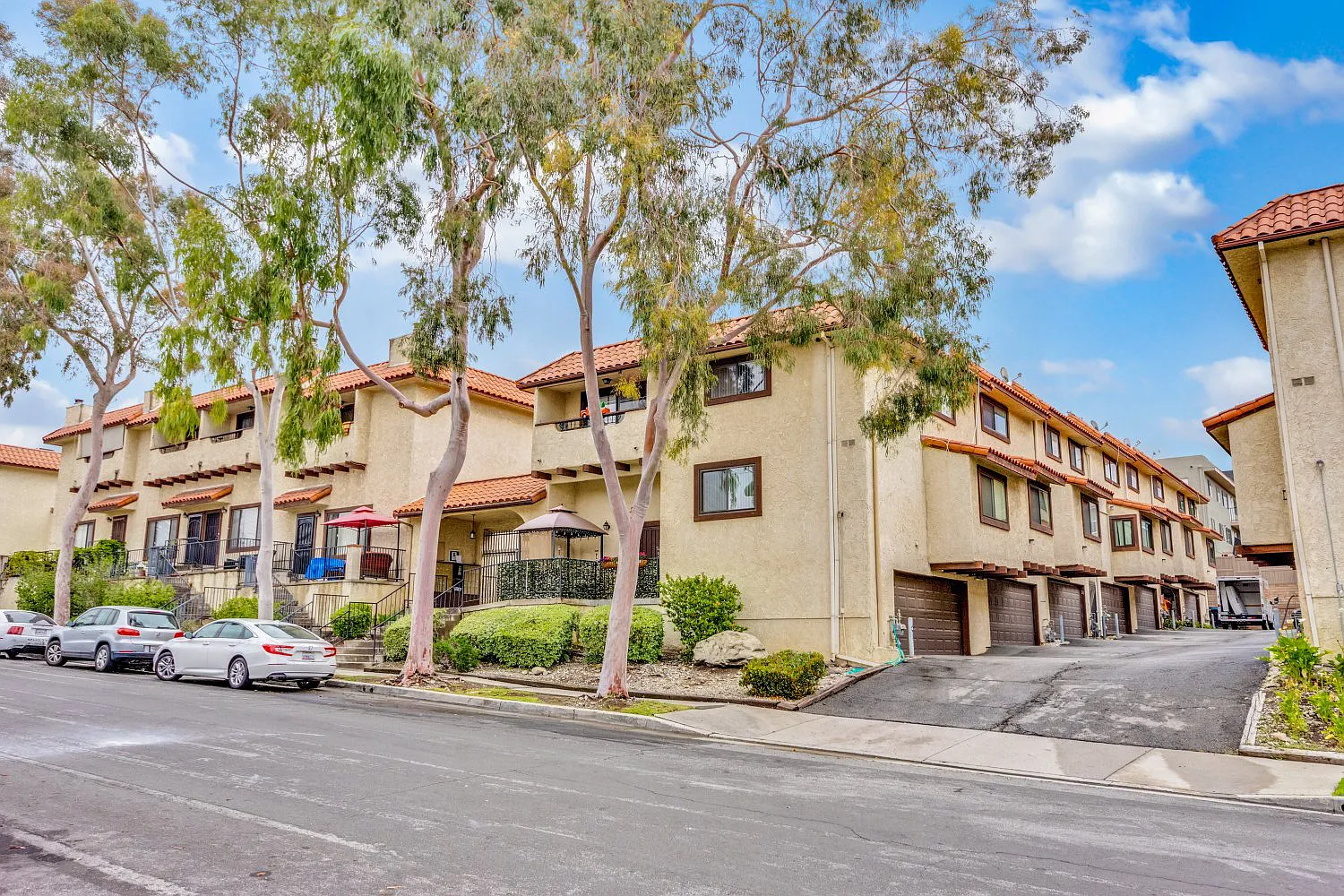 1ba9e60ae528e5350c5280b3ebb71053-uncropped_scaled_within_1536_1152