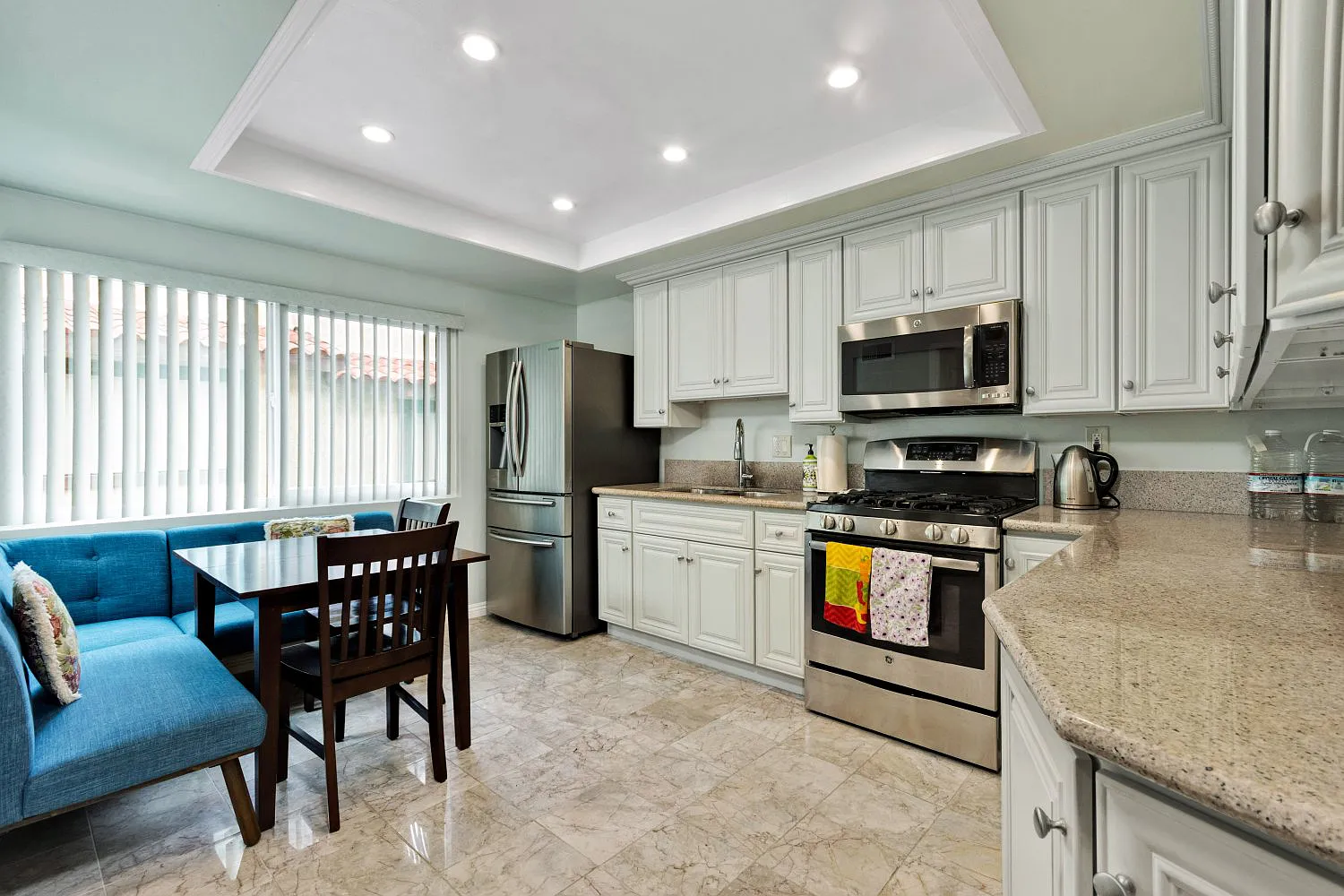 b4f1123ba942044e8cca87cfc3ed21c1-uncropped_scaled_within_1536_1152